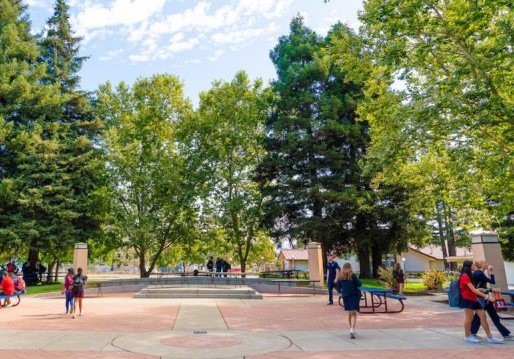 Justin-Siena High School 학교 사진 - 청담원유학원